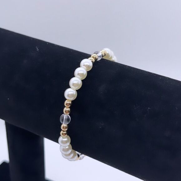 NWT Wool + Pepper Co. Clear & Gold Beaded Bracelet - Picture 3 of 4